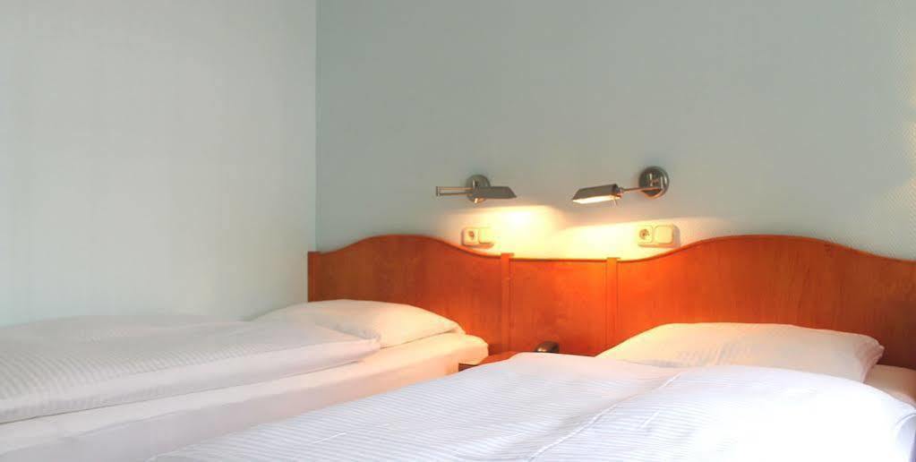 B-Hotel Düsseldorf Zewnętrze zdjęcie